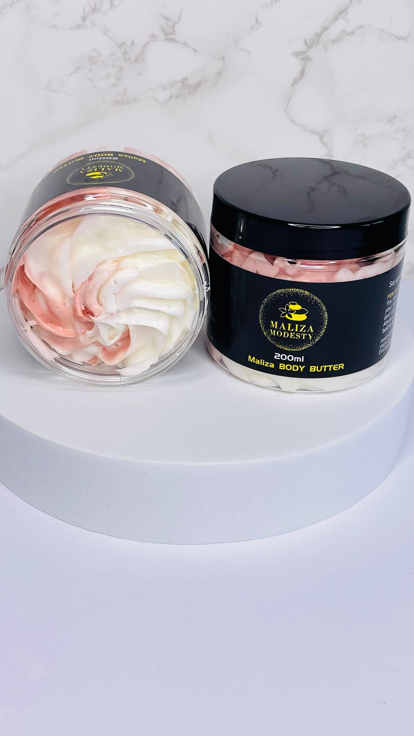 Strawberry 🍓/vanilla body butter women